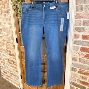 Old Navy Wow Boot-Cut Mid-Rise Jeans Womens 18 Medium Wash Blue Stretch NWT